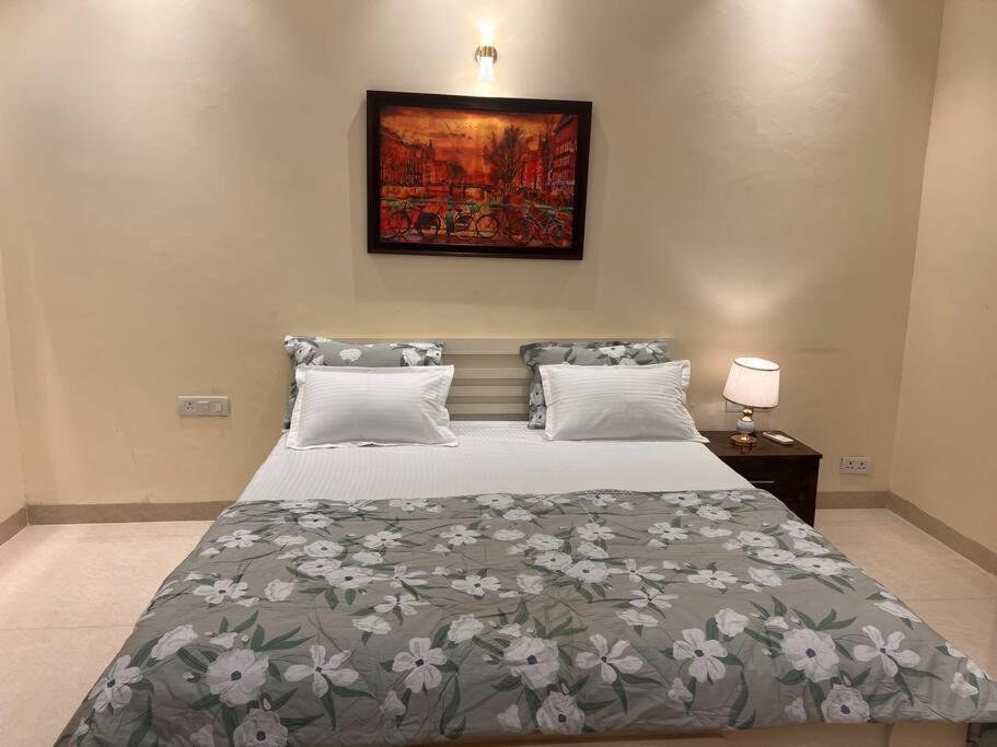 5Bhk Home Away From Home At Ranjit Avenue Amritsar Exterior photo