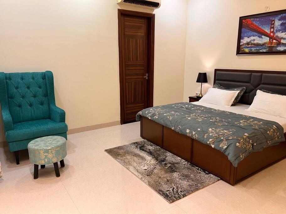 5Bhk Home Away From Home At Ranjit Avenue Amritsar Exterior photo