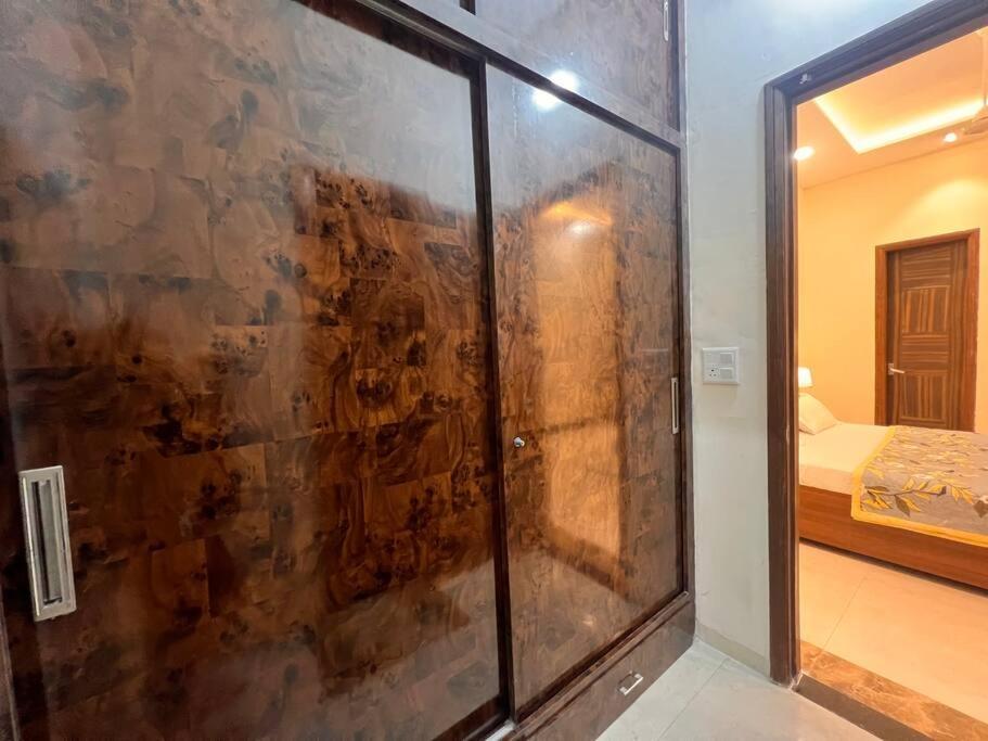 5Bhk Home Away From Home At Ranjit Avenue Amritsar Exterior photo